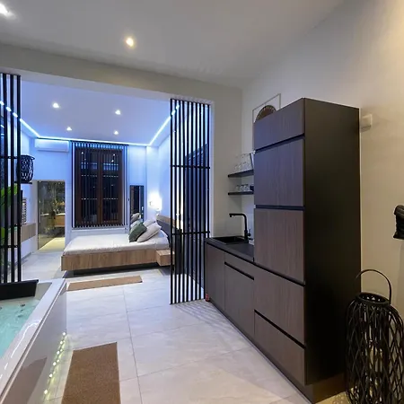 Charnel - Bora Bora 3* Luik