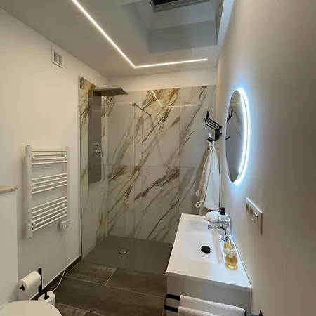 Charnel - Bora Bora 3* Luik