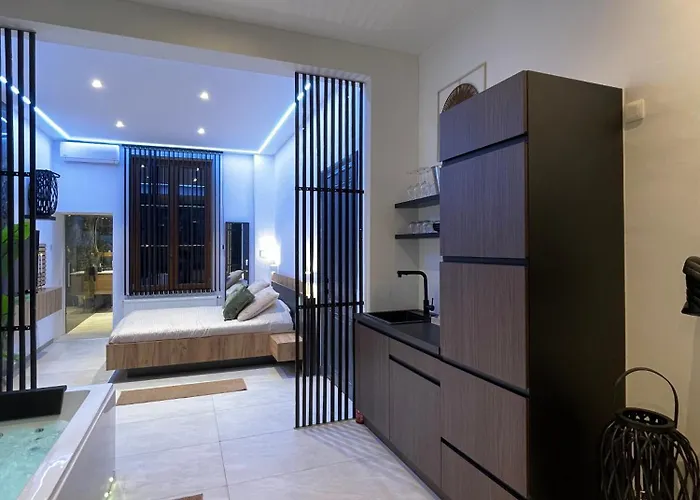 Charnel - Bora Bora 3* Lüttich